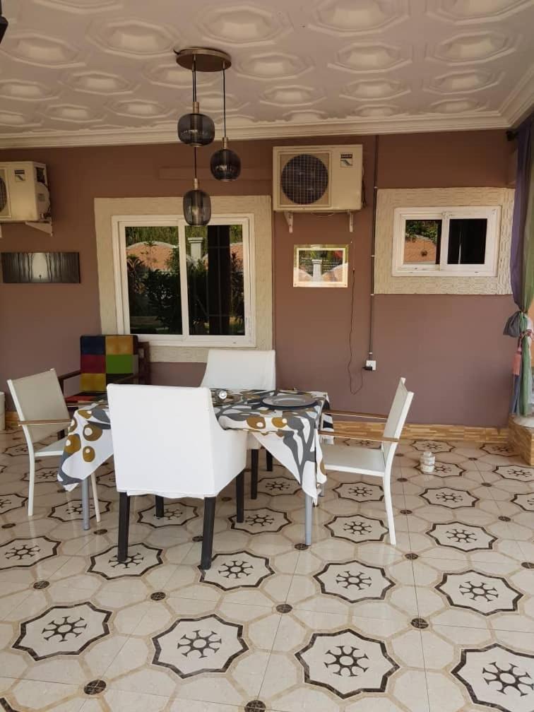 Nana Adu Guest House Koforidua Екстериор снимка