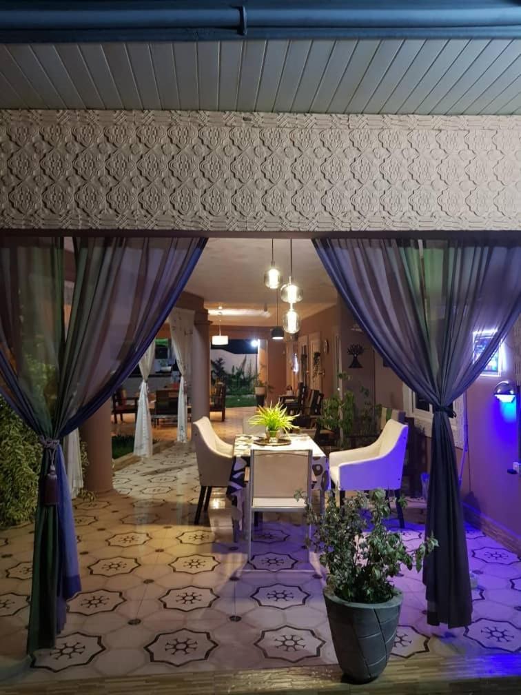Nana Adu Guest House Koforidua Екстериор снимка